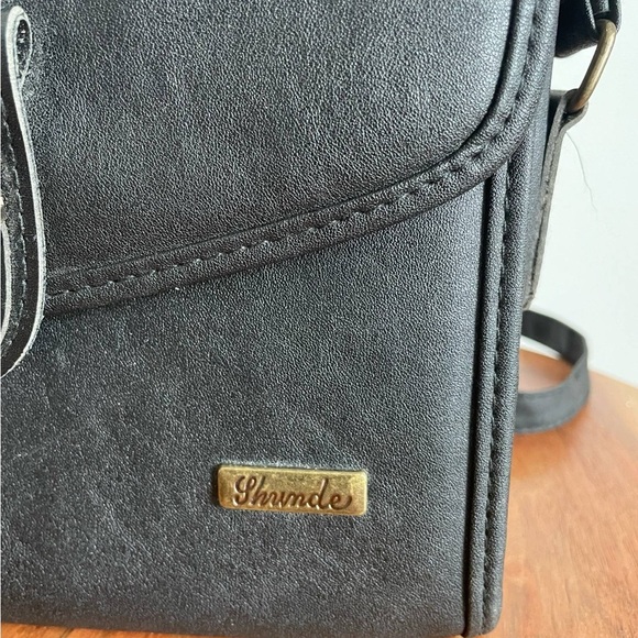 Black shoulder Bag - Picture 4 of 9